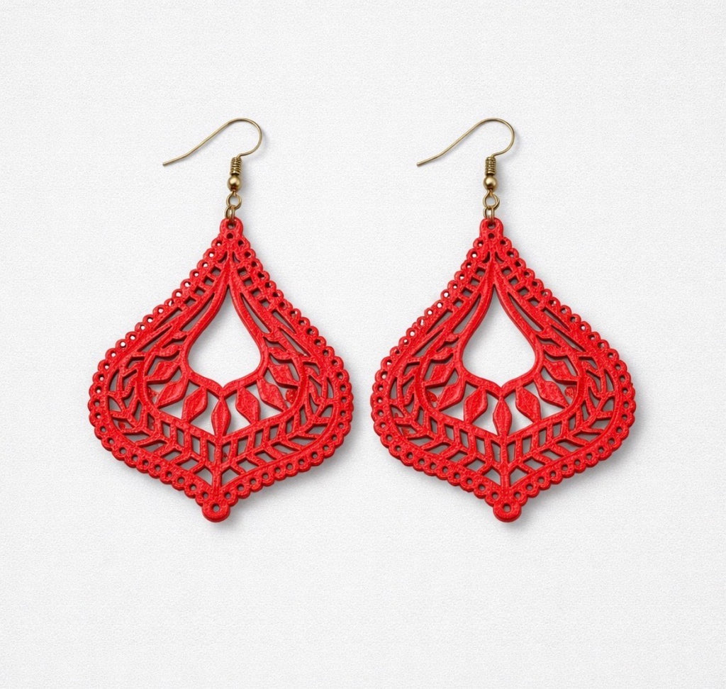 Diamond earrings (kite-like)