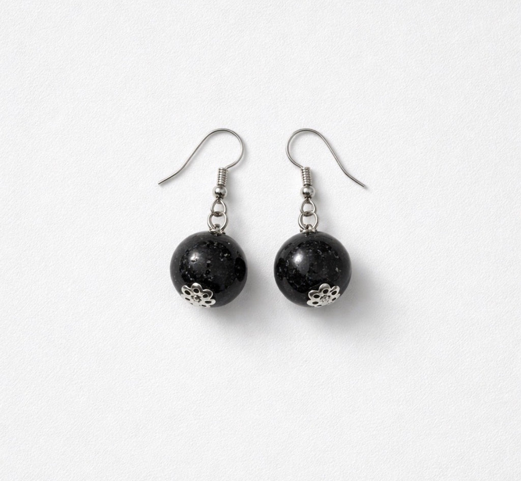 Dangle earrings (spherical)