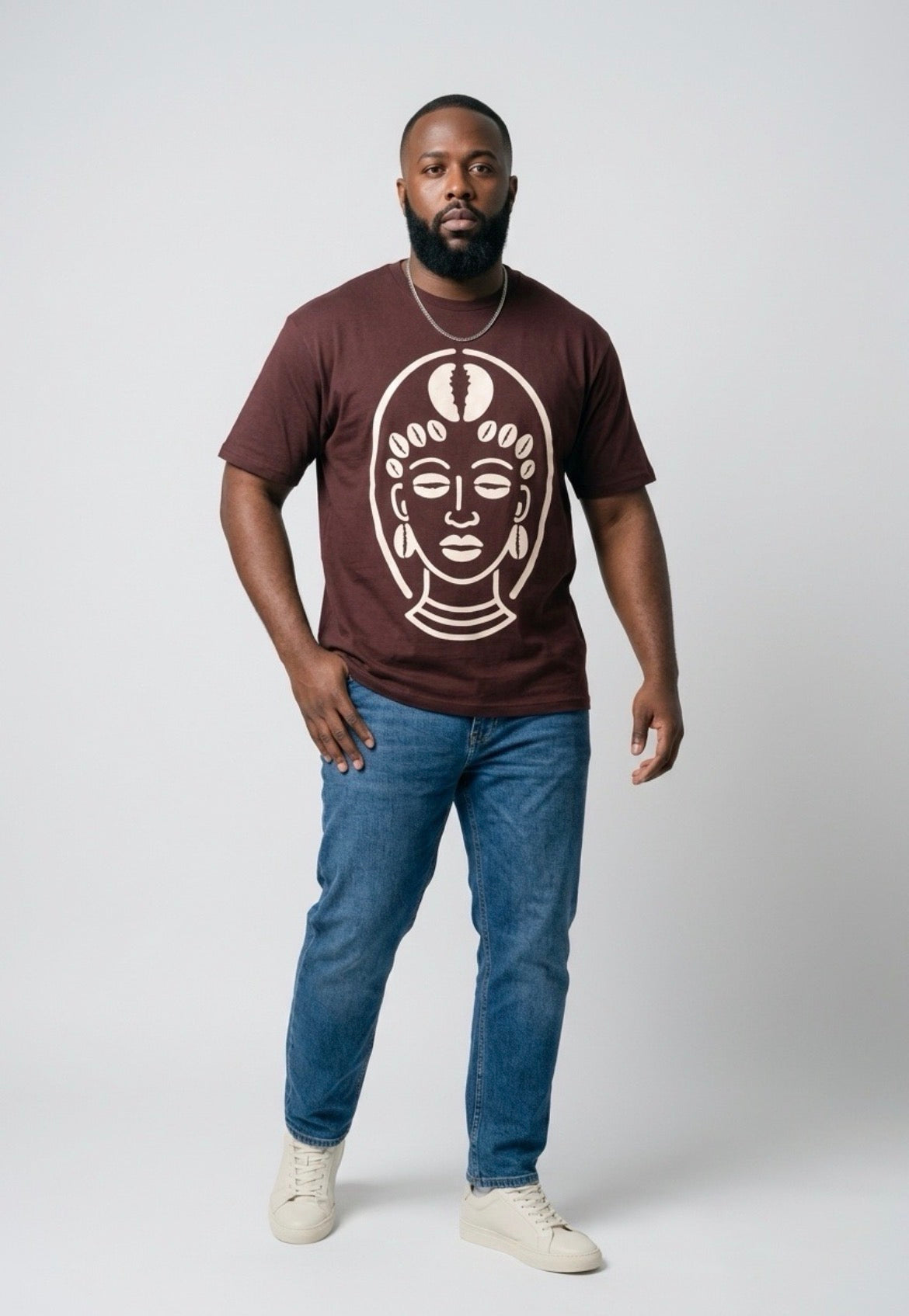 Queen Cowrie T-Shirt