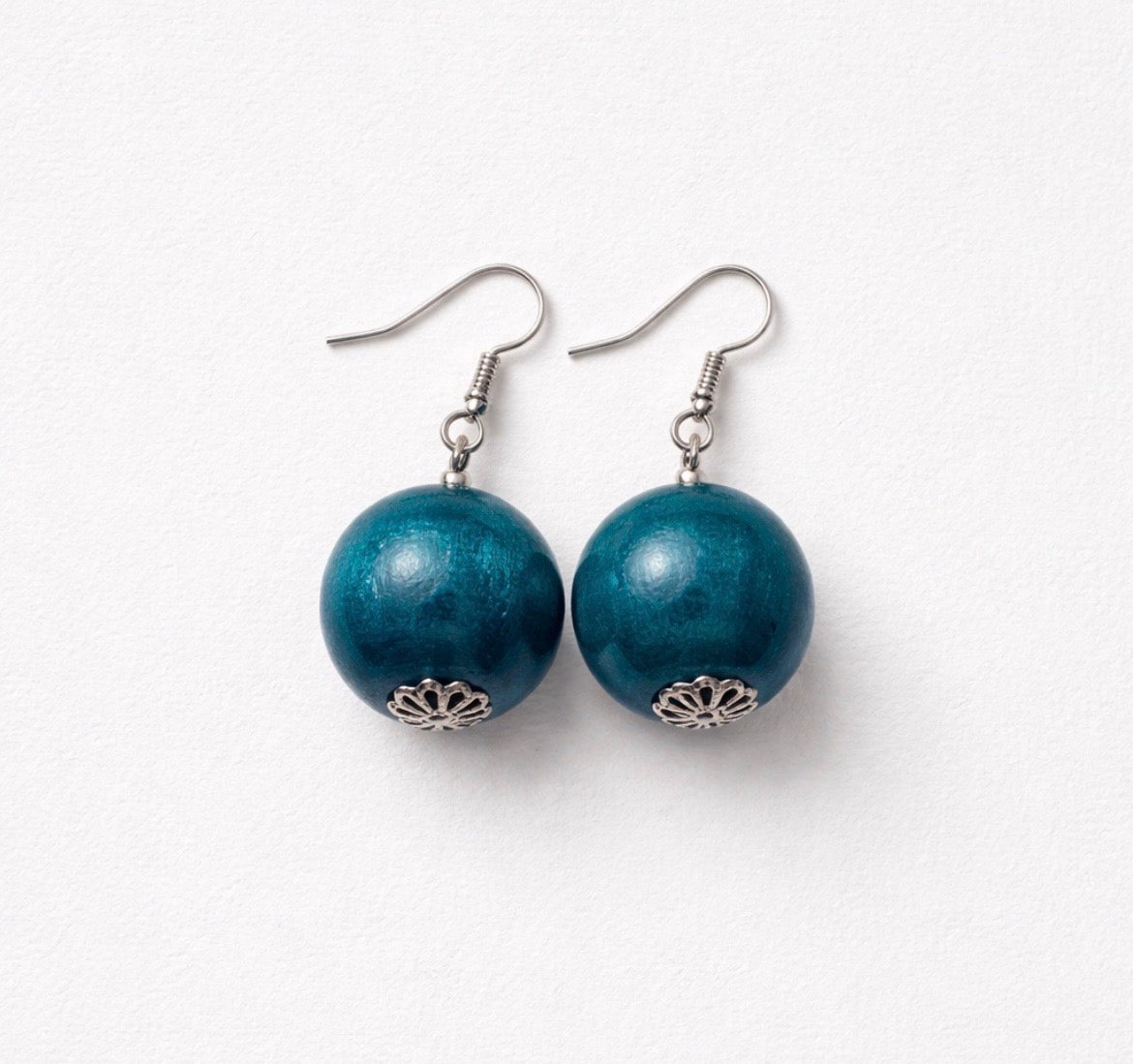Dangle earrings (spherical)