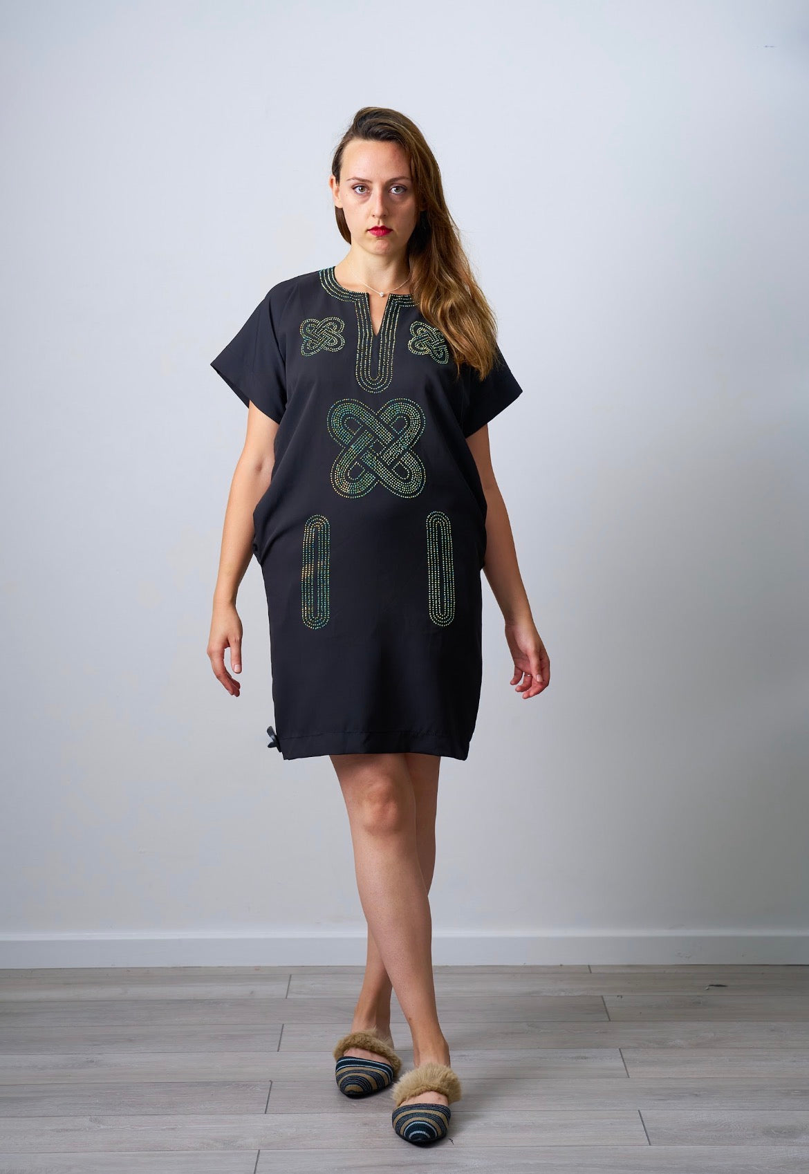 Short maxi dress