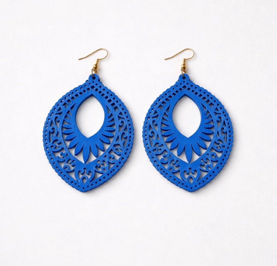 Wooden tear drop earrings